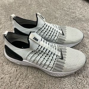 Nike React Phantom Run Flyknit 2